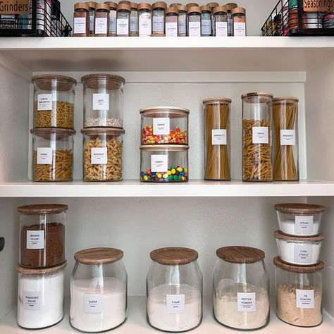 Protein Powder Organization Ideas, Protein Powder Organization, Pasta Noodles, Organizing Ideas, Dry Goods, Pantry Organization, Corn Starch, Beautiful Space, Powdered Sugar