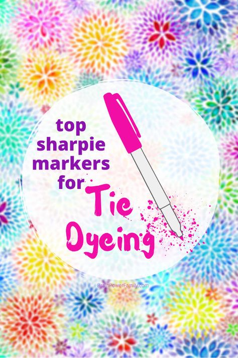 Tie Dye With Permanent Markers, Sharpie Tie Dye Socks, Sharpie Tye Dye Shirt Design, Tie Dye Socks With Sharpies, Permanent Marker Tie Dye Sharpie Shirts, Tye Dye Ideas Projects, Sharpie Tie Dye Shirts, Sharpie Clothes, Tie Dye With Sharpies