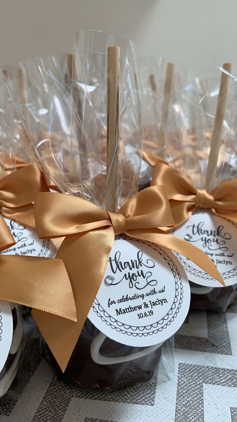 California Caramel Company Caramel Apples For Wedding, Carmel Apple Gifts, Caramel Corn Wedding Favors, Caramel Apple Party Favors, Carmel Apple Wedding Favors, Caramel Apple Favors, Caramel Apple Wedding Favors, Carmel Apple Wedding Favor, Caramel Apple Wedding Favor