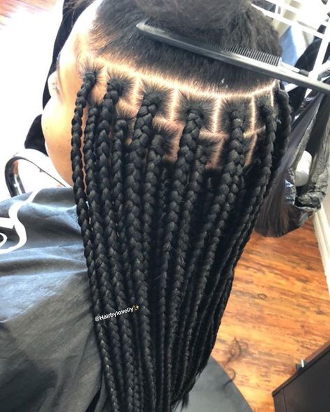 Medium Box Braids✨ #labraider #braids #mediumboxbraids #protectivestyles #boxbraids #la #lahair #lahairstylists #braided #ad #braidstyles… Ghana Braids Hairstyles, Box Braid Hair, Large Box Braids, Medium Box Braids, Big Box Braids, Blonde Box Braids, Short Box Braids, Jumbo Box Braids, Transitioning Hairstyles