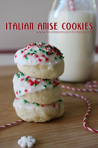 Italian Anise Cookies 11 Italian Anise Cookies, Italian Ricotta Cookies, Anise Cookies, Ricotta Cookies, Italian Christmas Cookies, Diy Easy Recipes, Xmas Cookies, Think Food, Cookies Recipes Christmas