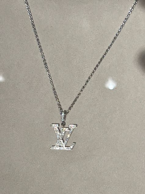 Diamond LV necklace Channel Necklace, Lv Accessories Jewelry, Lv Jewelry, Louis Vuitton Jewelry Aesthetic, Lv Necklace, Luis Vuitton Jewellery, Louis Vitton Necklace, Luis Vuitton Necklaces, Loui Vuttion Necklace