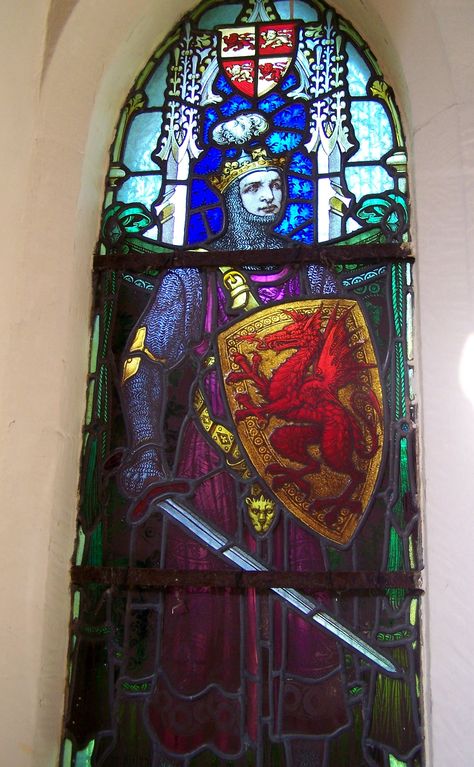 Wales, Trefriw    Prince LLywelyn Wales Uk, English History, Medieval Period, Stained Glass Window, British History, Stained Glass Art, Glass Artists, Pics Art, Wales England