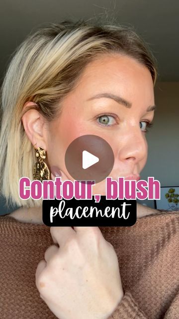 The 2024 way of applying contour, blush and Illuminator   The Queen, @ericataylor2347 says to try it- we are trying it!  The point is to ... | Instagram Highlighter Contour Guide, Contour For A Round Face, How To Apply Blush To Lift Face, Contour And Blush For Round Face, How To Apply Contour And Highlight, Makeup Facelift Contour, Makeup Contouring And Highlighting, Contouring With Blush, Where To Place Contour