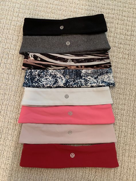 Lululemon Headband Outfit, Headbands Aesthetic, Lululemon Favorites, Lululemon Outfit Winter, Lululemon Wishlist, Lululemon Accessories, Outfits Lululemon, Lululemon Fits, Big Headbands