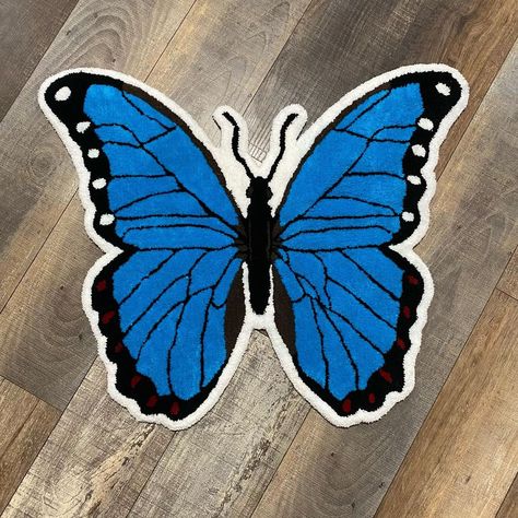 Ulysses Butterfly, Tufting Diy, Butterfly Rug, Rug Tufting, Carpet Ideas, Rug Designs, Healthy Drinks Recipes, Drinks Recipes, Pink Butterfly