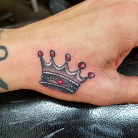 Crown Tattoo Meaning On Finger Crown Tattoo On Wrist, King And Queen Chess Pieces, Crown Hand Tattoo, Crown Finger Tattoo, Desain Tattoo, Tattoo Crown, Crown Tattoo Men, King Crown Tattoo, Small Crown Tattoo