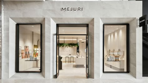 Terrazzo Floor Tiles, L Shaped Bar, Vincenzo De Cotiis, Showroom Interior Design, Terrazzo Flooring, Bedroom Vanity, Store Front, Display Design, Cozy Space