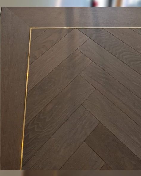 Dark Herringbone Floor Kitchen, Dark Wood Herringbone Floor, Walnut Herringbone Floor, Herringbone Floor With Border, Dark Herringbone Wood Floor, Herringbone Floor Kitchen, Modern Flooring Ideas, Dark Herringbone Floor, Chevron Tiles Floor