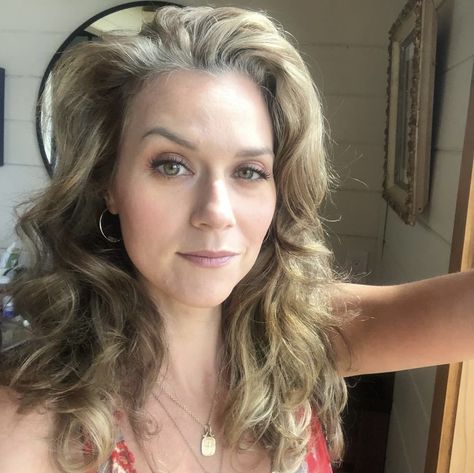 Lynn Williams, Hilarie Burton, Peyton Sawyer, Brooke Davis, Jeffrey Dean Morgan, House Address, Girl Crush, Hair Goals, Phone Number