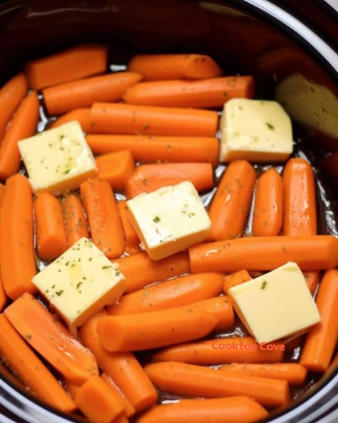 Cooking Vegetables In Crockpot, New Potatoes In Crock Pot, Carrot In Crock Pot, Crock Pot Carrots And Potatoes, Potluck Vegetable Dishes Crock Pot, Slow Cooker Roasted Vegetables, Cooked Carrots Recipe Crockpot, Mini Carrots Side Dish, Sweet Potato And Carrot Casserole