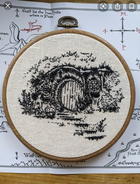 Lotr Decor, Hole Embroidery, Ring Embroidery, Embroidery Illustration, Bag End, Hole In The Ground, Hobbit Hole, Lord Of The Ring, French Knots