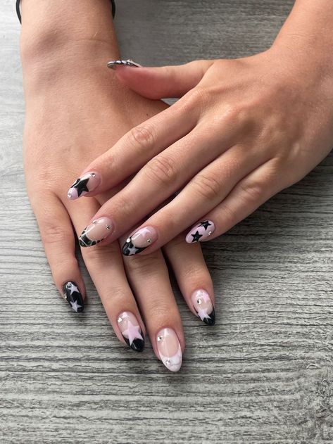 Star Nail Designs, Nagel Tips, Grunge Nails, Summery Nails, Star Nails, Dream Nails, Fire Nails, Funky Nails, Pretty Acrylic Nails