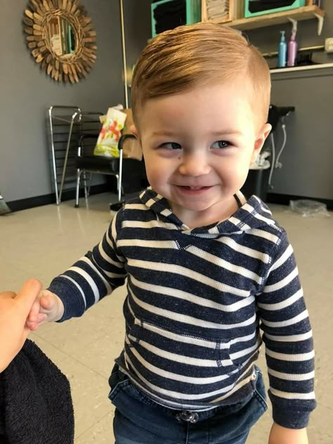 Babies First Haircut Boy, Baby's First Haircut Boy, Two Year Old Haircut Boy, Toddler Boy First Haircut Fine Hair, Boys First Haircut Ideas, Toddler Boy Fine Hair Haircut, Toddler First Haircut Boys, First Boy Haircut, Baby Haircuts Boy