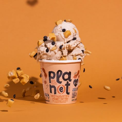 Plan(e)t New Flavours! – Packaging Of The World Plant Based Ice Cream, Ice Cream Photography, Ice Cream Packaging, Ice Cream Brands, Yummy Ice Cream, Food Advertising, Ice Pops, Natural Cream, New Flavour