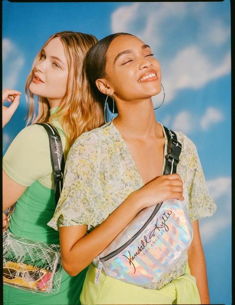 Kendall + Kylie Bring You the Hottest Bags for Festival Season (Teen Vogue) Flame Hair, Sporty Leggings, Wicked Ways, City Fashion, Hot Bags, Festival Bag, Teen Vogue, Kendall Kylie, Kendall + Kylie