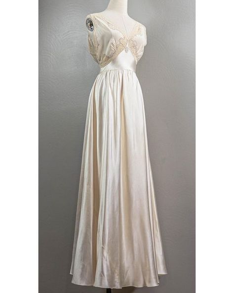 1940s Nightgown, Alt Wedding Dress, 1930s Nightgown, Fantasy Formal, Chiffon Nightgown, 30s Dress, 40s Dress, Silk Dress Vintage, Vintage Slip Dress