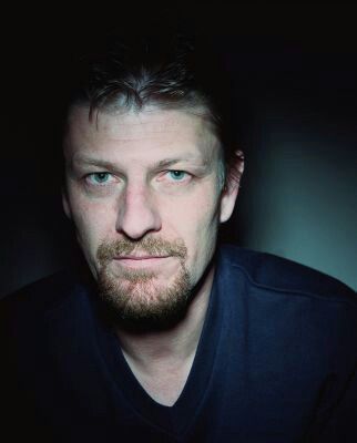 Lee Strickland photoshoot Sean Bean Photoshoot, Medici Masters Of Florence, Eddard Stark, Sean Bean, Brad Pitt, New Series, Frankenstein, Serie Tv, Fox