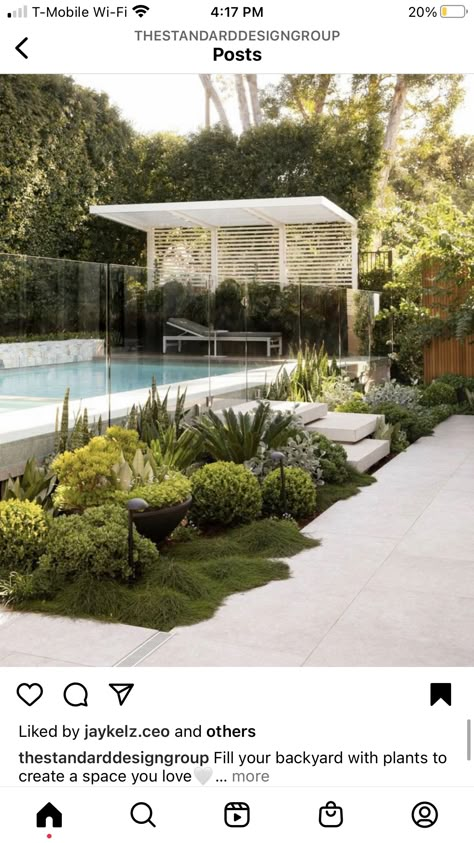 Kleiner Pool Design, Outdoor Pool Area, Small Yards, Swimming Pool Landscaping, Pool Landscape Design, Gardens Design, Backyard Pool Landscaping, Modern Backyard, Backyard Pool Designs