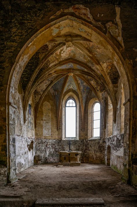 Gone prayers | Gernot Schreyer | Flickr Modern Church Interior, Middle Ages Church, Abandoned Chapel, Lux Aeterna, Medieval Church, Stone Archway, Church Aesthetic, Medieval Aesthetic, Old Country Churches