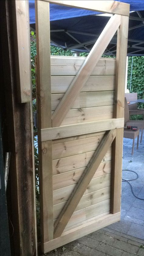 Upgraded the door of our garden shed #diy | Garden shed diy, Backyard sheds, Diy shed plans Shed Diy, Garden Shed Diy, Structure Building, Wooden Gate, Build Your Own Shed, Door Garden, Diy Shed Plans, Shed Doors, Backyard Sheds