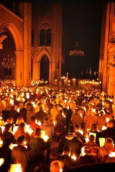 Easter vigil at the Cathedral of Notre Dame, Paris. National Festivals Of India, Cathedral Of Notre Dame, Easter Vigil, Notre Dame Paris, National Festival, Holy Saturday, Liturgical Seasons, Friday Fun, Theme Pictures