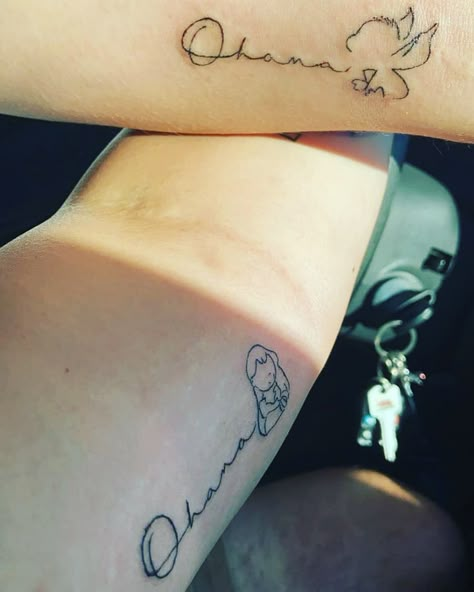 Matching Disney Sister Tattoos, Stitch Sibling Tattoo, Ohana Lilo And Stitch Tattoo, Nani Lilo And Stitch Tattoo, Disney Matching Tattoos Mom, Tattoo Ideas Lilo And Stitch, Stitch Inspired Tattoo, Bff Tattoo Ideas Disney, Stitch Sister Tattoos