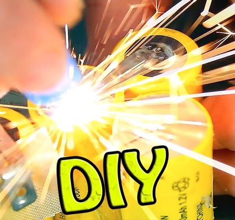 How to Make a MINI Spot Welder for Cheap / 12 V Diy Welder How To Build, How To Wire A Shed For Electricity, Gold Mining Equipment Diy, Diy Spot Welder How To Make, Diy Welder, Spot Welder, Plates Diy, Tool Hacks, Diy Welding