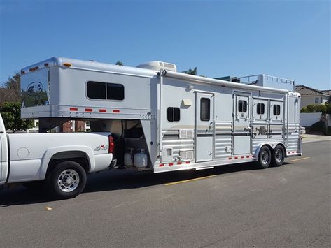 4 Horse Trailer, Truck And Horse Trailer, Living Quarters Horse Trailer, Cattle Trailers, Horse Float, Horse Transport, Horse Trailers For Sale, Horse Trailer Living Quarters, Livestock Trailers