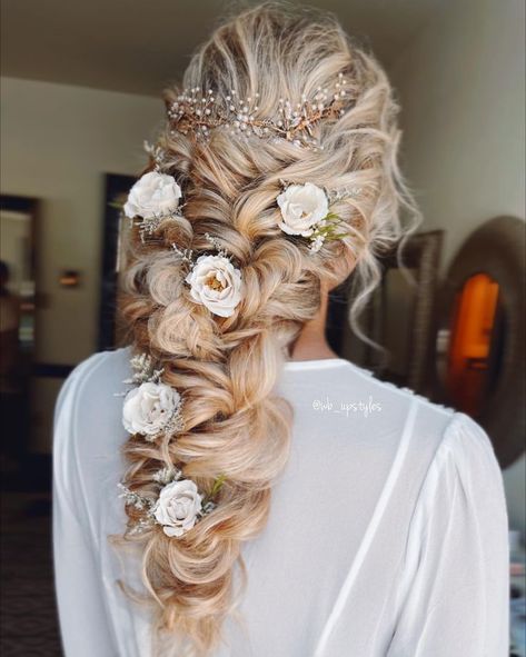 Tail Hairstyles, Rose Gold Hair Vine, Fishtail Braid Hairstyles, Sophisticated Hairstyles, Bridal Hairpiece, Instagram Hairstyles, Romantic Wedding Hair, Best Wedding Hairstyles, Bridal Hairstyles