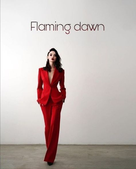 Women In Suits No Shirt, Red Pantsuit Women, Red Suits For Women, Business Headshots Women, Business Portraits Woman, Business Portrait Photography, Modeling Poses, Headshots Women, Business Photoshoot