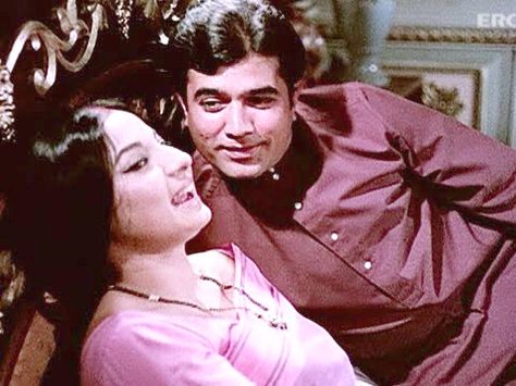 Haathi Mere Saathi Romantic Images With Quotes, Old Song Download, Old Song Lyrics, Hindi Old Songs, Rajesh Khanna, 80s Songs, Bollywood Music Videos, Top 100 Songs, Bollywood Pictures