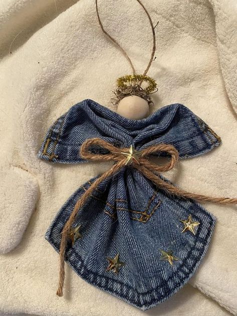 Christmas Angel Ornaments Handmade, Angel Ornaments Diy, Diy Angel Ornaments, Christmas Angel Crafts, Diy Angels, Pocket Craft, Denim Crafts Diy, Christmas Angel Ornaments, Blue Jeans Crafts