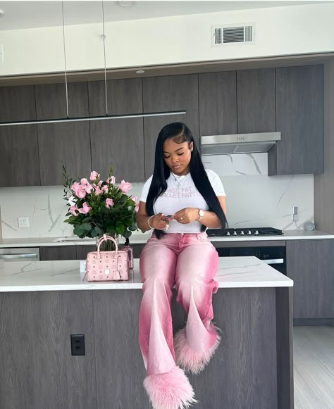 Girly Girl Aesthetic Black Women, Pink Cardigan Outfit Black Woman, 2 Piece Set Outfit Black Women, Fashionnova Outfit Ideas, Y2k Outfits Black Women Pink, Light Pink Outfit Aesthetic Baddie, Black Woman Luxury Aesthetic Pink, Instagram Baddie Outfit, Insta Baddie Outfits