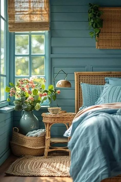 Island Style Bedroom, Coastal Bedroom Design, Boho Coastal Bedroom, Comfy Furniture, Coastal Bedroom Ideas, Headboard Inspiration, Boho Beach House, Bed Cover Design, Mediterranean Style Home