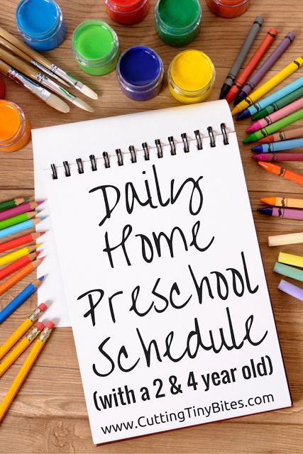 Our daily homeschool preschool schedule with a 2-year-old and 4-year-old. Home Preschool Schedule, Homeschool Preschool Schedule, Tiny Bites, Home Preschool, Preschool Prep, Preschool Schedule, Toddler School, Teaching Toddlers, Tot School