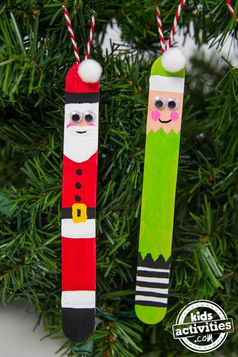 Craft Stick Ornaments To Make This Holiday Season! Wood Stick Crafts, Easy Quick Crafts, Stick Ornaments, Popsicle Stick Ornaments, Popsicle Stick Christmas Crafts, Christmas Crafts For Kids To Make, Kids Christmas Ornaments, Popsicle Stick Crafts, Popsicle Stick