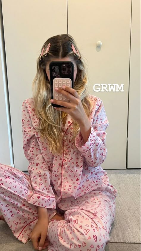 Girly Pjs Aesthetic, Girly Pjs, Pajamas Aesthetic, Pijamas Women, Cute Pjs, Pajama Fashion, Cute Sleepwear, Cute Pajama Sets, Lifestyle Aesthetic