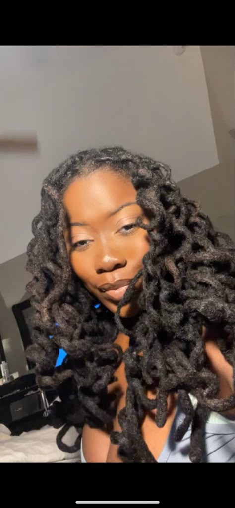 Long Curly Locs Black Women, Curly Locs Aesthetic, Locs Aesthetic Black Women, Loc Girl Aesthetic, Black Girls With Locs Aesthetic, Loc Appreciation, Thick Locs, Gorgeous Braids, Loc Extensions