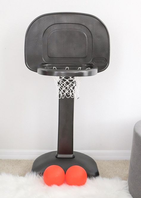 Painted Plastic Basketball Hoop For Toddlers - Oh Happy Play Spray Painting Plastic, Diy Basketball Hoop, Toddler Basketball Hoop, Basketball Painting, Diy Basketball, Spray Paint Plastic, Basketball Toys, Toddler Basketball, Basketball Net