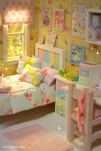 Pastel Rainbow Room by Keera, via Flickr Pastel Rainbow Room, Room Miniature, Room Pastel, Doll House Bedroom, Dollhouse Bedroom, Rainbow Room, Rainbow Pastel, Casa Vintage, Dolls House Interiors