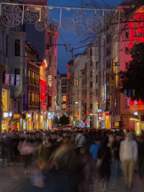 Istiklal Street, Istanbul, Times Square, Travel