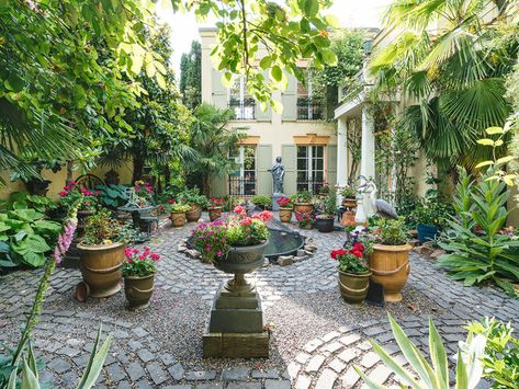 Collector's House - Victorian - Patio - Portland - by KuDa Photography Study Aesthetic Landscape, Victorian Patio Ideas, Victorian Courtyard, Victorian Patio, Patio Paradise, Brick Patio, Aesthetic Landscape, Outdoor Fairy Lights, Home Garden Design