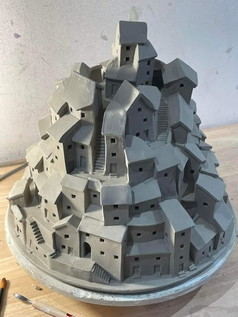 House Sculpture Art, Architecture Clay Model, Clay Mountains Sculpture, Clay Landscape Sculpture, Clay Model Architecture, Pottery Architecture, Architecture Pottery, Ceramics Architecture, Clay Buildings