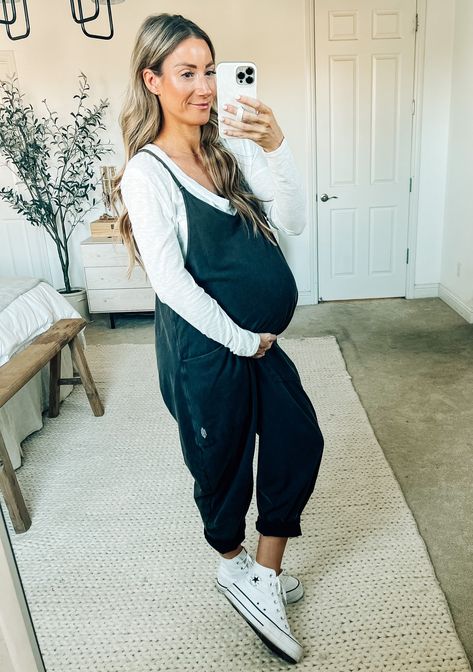 Trendy Summer Maternity Outfits, Fp Onesie Outfit, Hot Shot Onesie Outfit Summer, Maternity Looks Winter, Hot Shot Onesie Outfit Fall, Hot Shot Onesie Outfit Winter, Spring Maternity Outfits Casual, Free People Hot Shot Onesie Outfit, Cute Winter Pregnancy Outfits