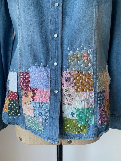 Lee Cooper M Denim Shirt With Hand Stitched Boro Sashiko Creative Mending - Etsy Patchwork Denim Shirt, Boro Sashiko Patterns, Sashiko Shirt Embroidery, Denim Vest Upcycle Ideas, Denim Shirt Embroidery Ideas, Upcycled Denim Shirt, Diy Patchwork Shirt, Sashiko Jacket, Denim Applique