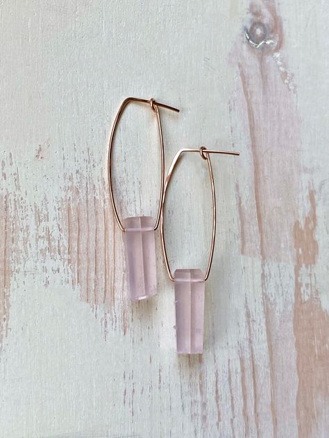 Rose Quartz Earrings, Inner Core, Trends 2023, Aquamarine Jewelry, Handmade Wire Jewelry, Vermeil Jewelry, Gold Dipped, Quartz Rose, Quartz Earrings