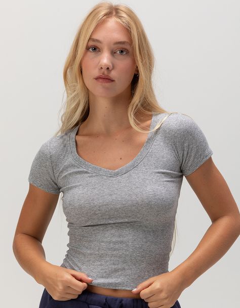 TILLYS V-Neck Rib Womens Tee - HEATHER GRAY | Tillys Basic Fitted V-neck Top, Fitted V-neck Top For Everyday, Fitted V-neck Basic Tops, Tillys Aesthetic, Fitted V-neck Tops For Loungewear, Trendy Gray Seamless Top, Gray Seamless Crew Neck Top, Basic V-neck Stretch Crop Top, Fitted V-neck T-shirt For Everyday