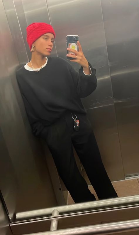 Masculine Outfits For Women, Alex Aesthetic, Masc Outfit, Masc Fits, Lena Mantler, Masculine Outfits, Lisa And Lena, Masc Outfits, Androgynous Style