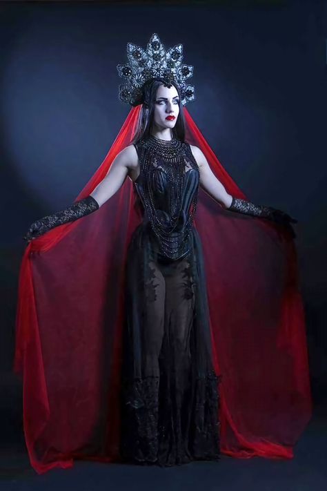 Dark Queen Costume, Underworld Costume, Transylvania Costume, Vampire Wedding Theme, Vampire Queen Costume, Drag Photography, Vampire Clothing, 30th Bday Shoot, Goth Portrait